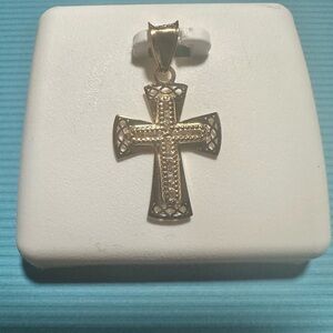 10k solid gold Cross Pendant with CZ